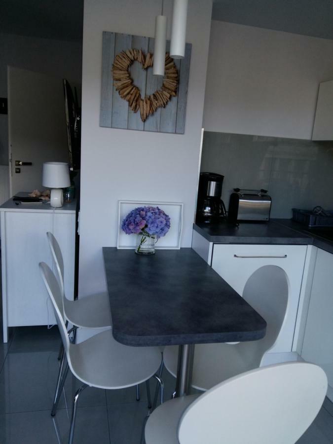 Gracja Horyzont-Apartament Z Parkingiem Miedzyzdroje Ngoại thất bức ảnh