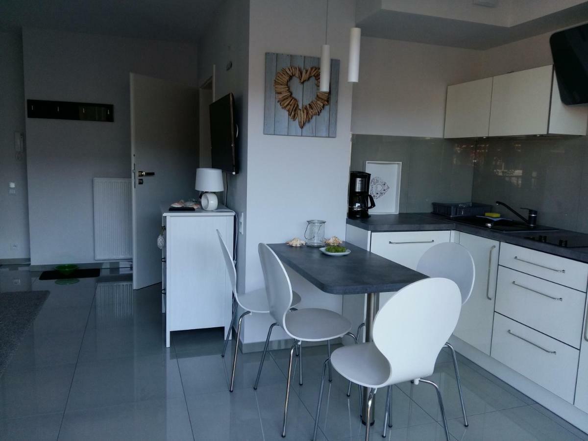 Gracja Horyzont-Apartament Z Parkingiem Miedzyzdroje Ngoại thất bức ảnh
